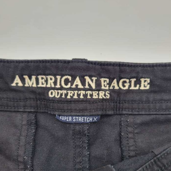 Shorts - Picture 3 of 4